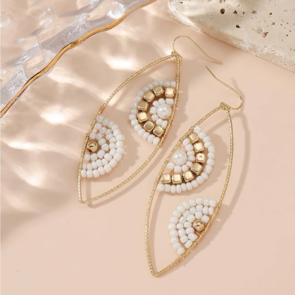 Long Hollow-Out Beaded Earrings BRAND NEW - Picture 2 of 5